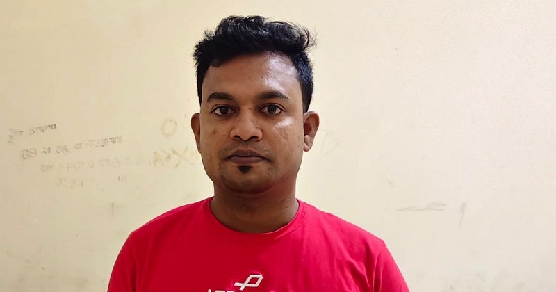 ছাত্রলীগ নেতা গ্রেপ্তার