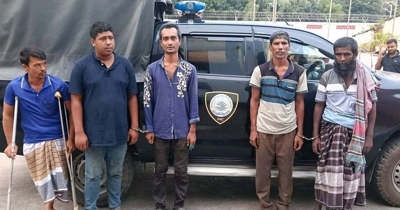 ভ্রাম্যমাণ আদালতে কারাদণ্ড