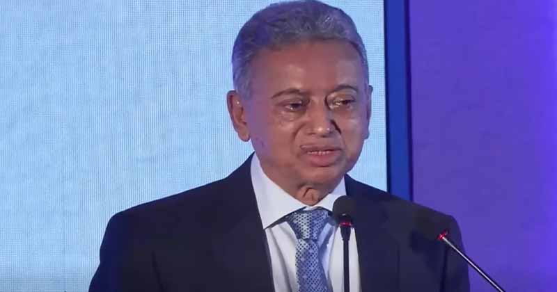 অর্থমন্ত্রী আমির খসরু মাহমুদ চৌধুরী