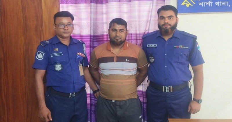 শার্শায় র্যাবের অভিযানে নারী ও শিশু নির্যাতন মামলার আসামি শরিফুল ইসলাম ওরফে বকুলগ্রেপ্তার