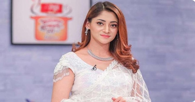 পূজা চেরি
