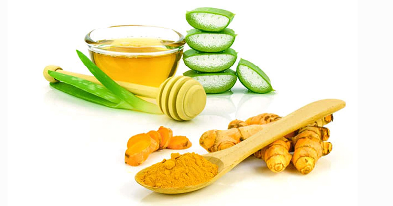 অ্যালোভেরা ও হলুদ