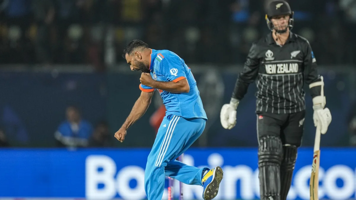 টেল এন্ডারদের ব্যর্থতায় শেষদিকে রান বাড়াতে পারেনি নিউজিল্যান্ড
