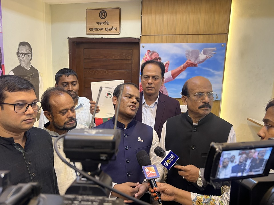 সিঙ্গাপুরের আদলে পটুয়াখালীকে একটি আধুনিক শিল্পনগরে পরিণত করার প্রত্যয় ব্যক্ত করেন জনপ্রিয় এই নেতা