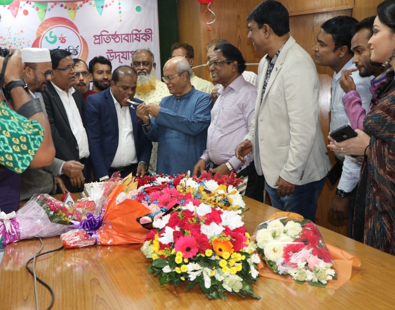 শুভেচ্ছা ও অভিনন্দনে সিক্ত বুলেটিন পরিবার