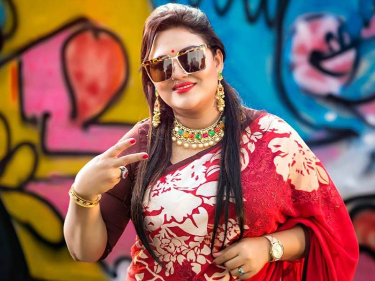 কোনো প্রতিবন্ধকতাই দমিয়ে রাখতে পারেনি মমতাজকে