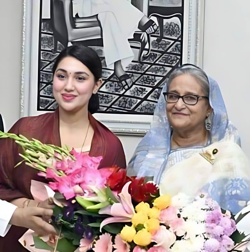 চিত্রনায়িকা অপু বিশ্বাস