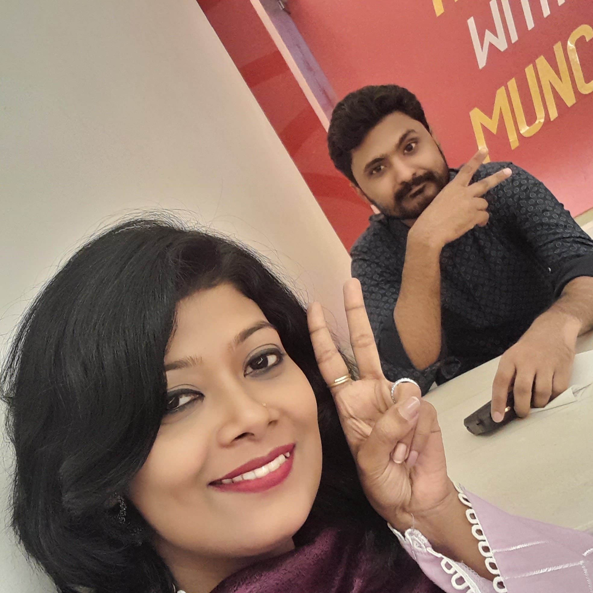  রাহানুমা সারাহ  ও তার বন্ধু