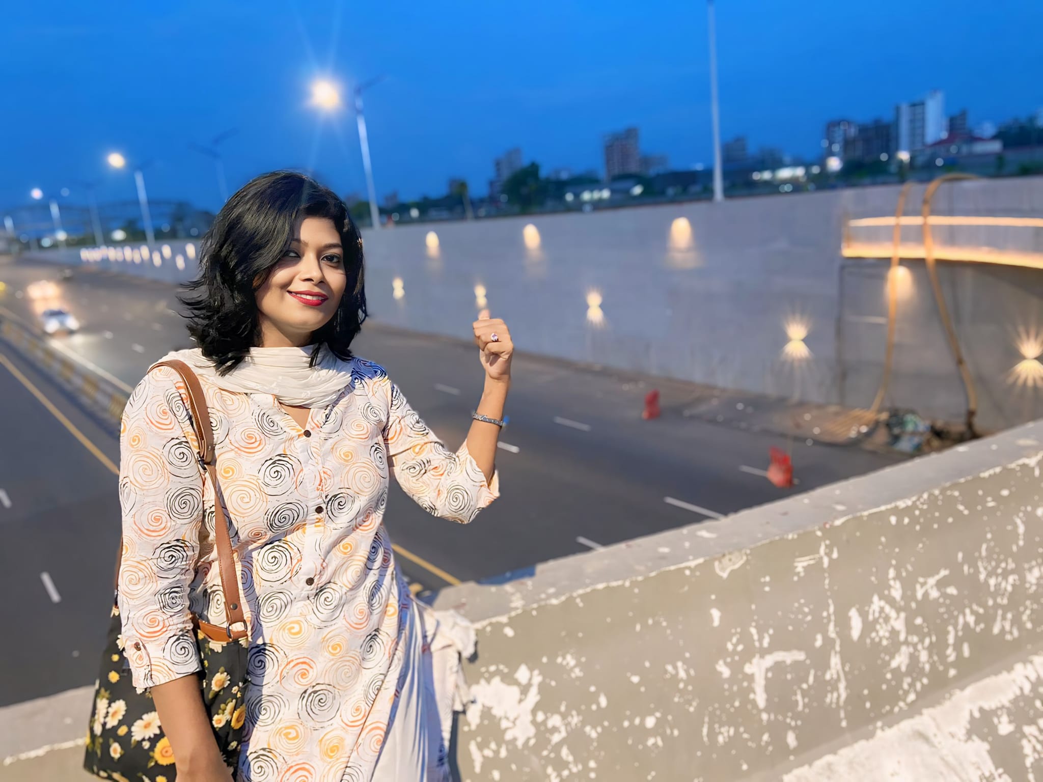  রাহানুমা সারাহ  ও তার বন্ধু