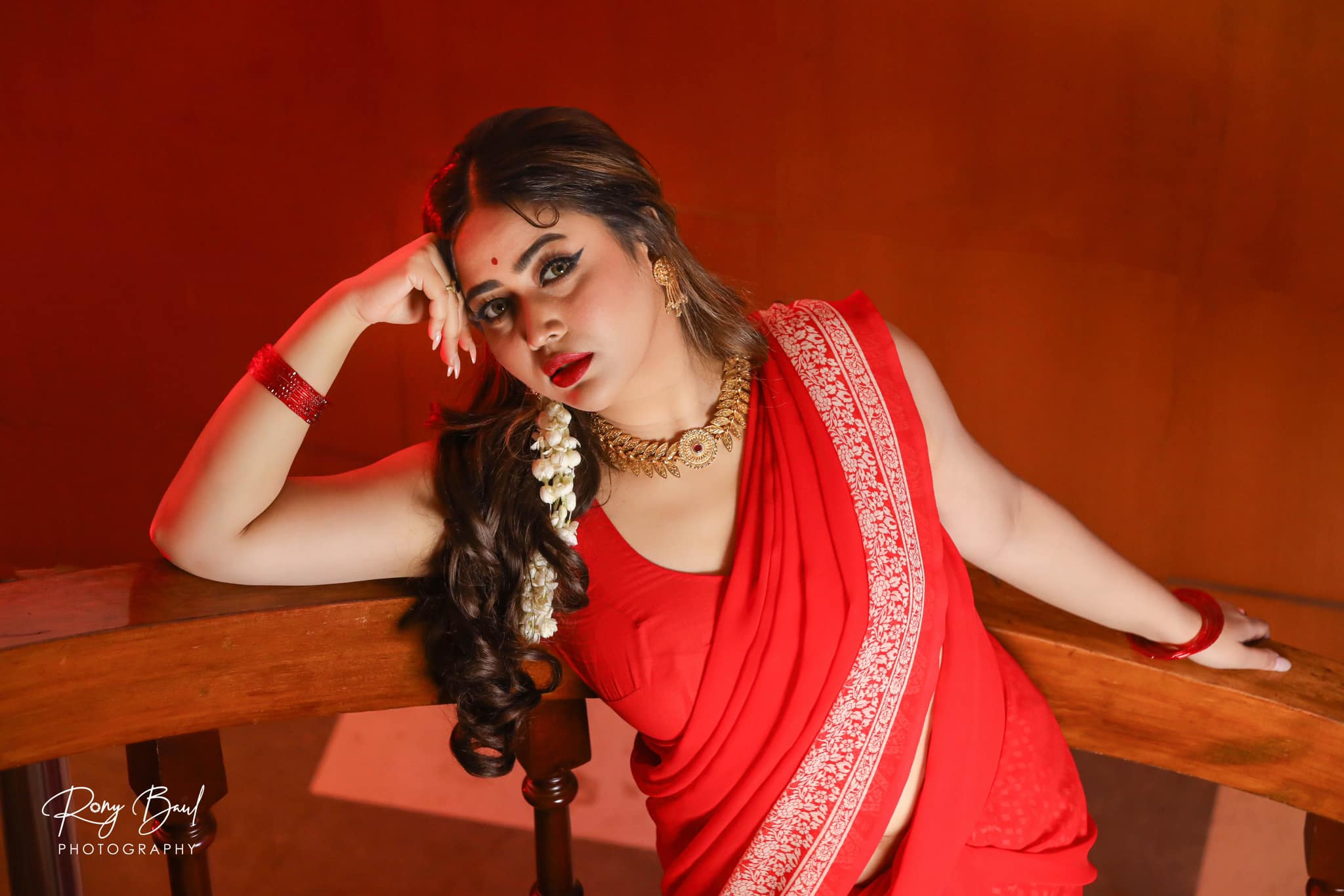 অভিনেত্রী আশনা হাবিব ভাবনা