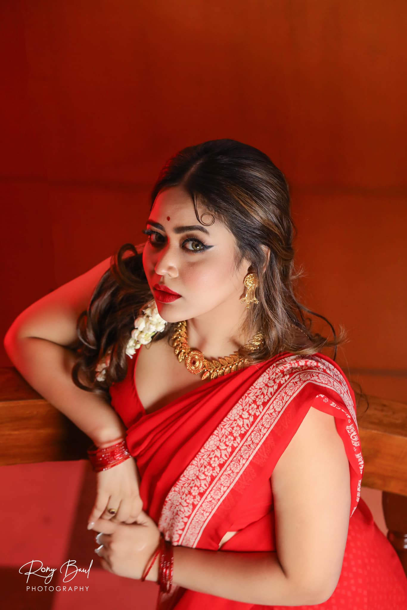 অভিনেত্রী আশনা হাবিব ভাবনা